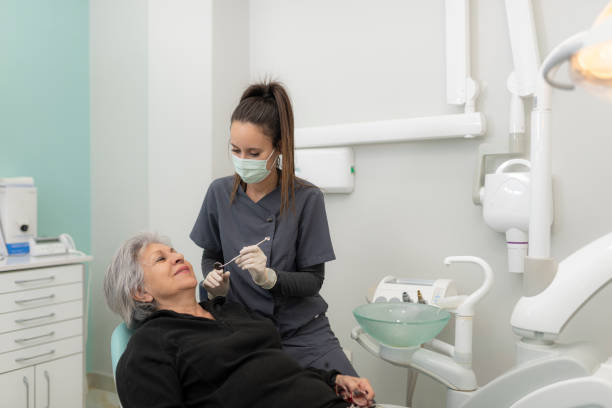 Best Broken or Cracked Tooth Emergency Dentist in Williams, OR